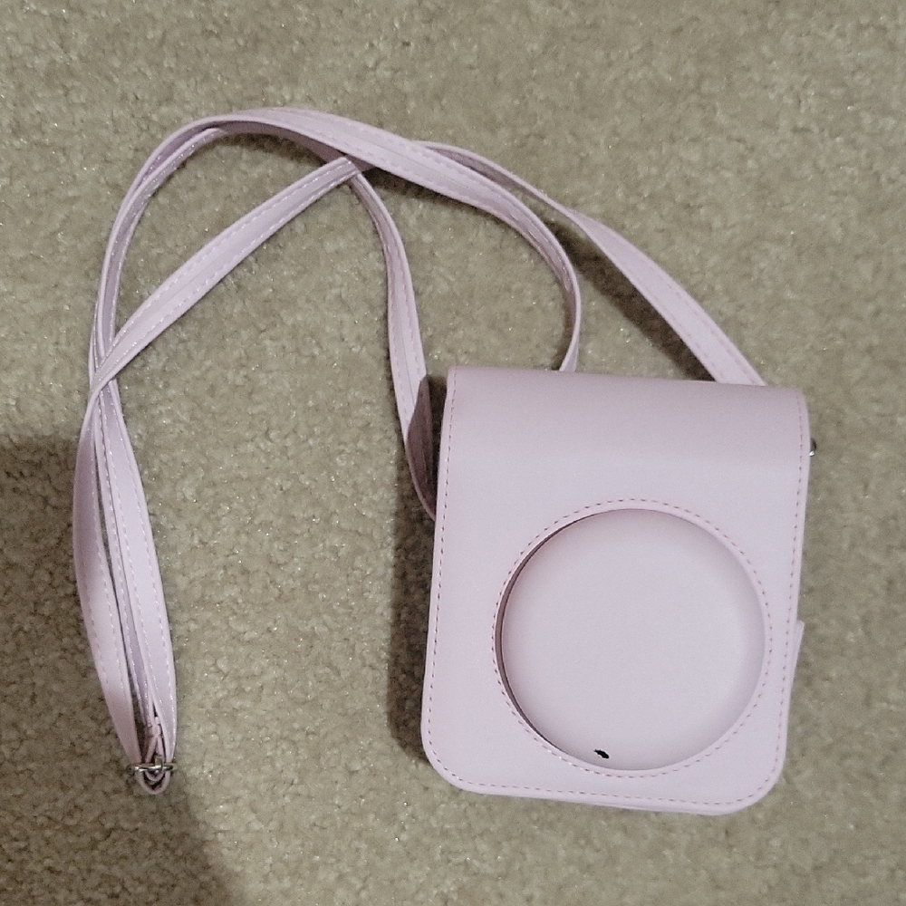 FREE W ANY PURCHASE! Light Pink Camera Bag